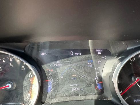 Used 2020 Jeep Compass Trailhawk image 30