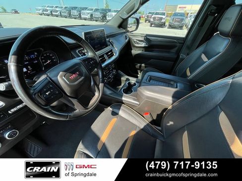 Used 2021 GMC Yukon AT4 w/ AT4 Premium Package AWD/4WD image 10