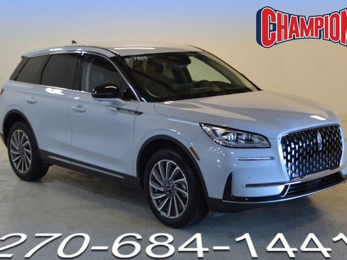Used 2025 Lincoln Corsair Reserve AWD/4WD image 1