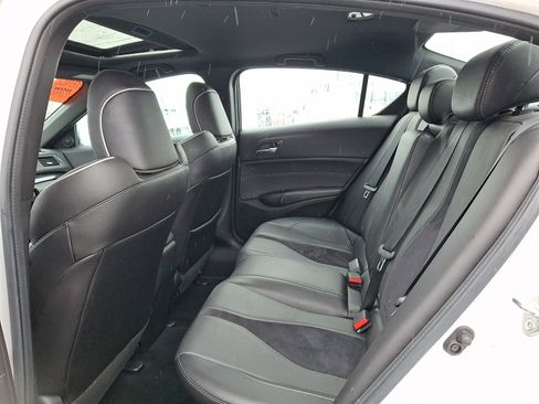 Used 2019 Acura ILX image 10