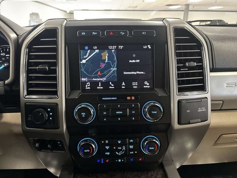 Used 2019 Ford F350 Lariat w/ Chrome Package AWD/4WD image 18