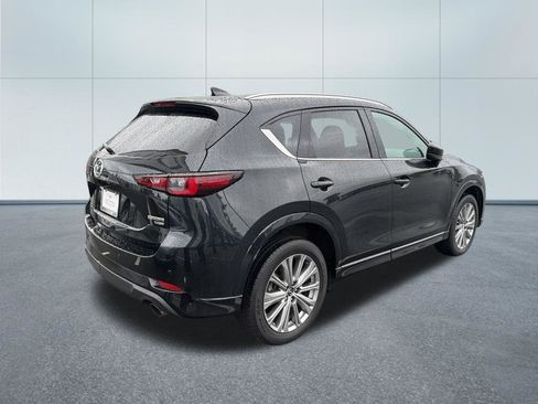Used 2023 MAZDA CX-5 Signature AWD/4WD image 8
