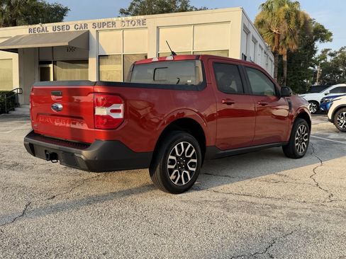 Used 2024 Ford Maverick Lariat FWD image 5