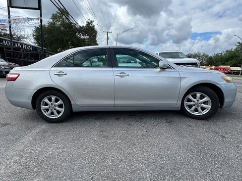 Used 2007 Toyota Camry LE FWD image 8