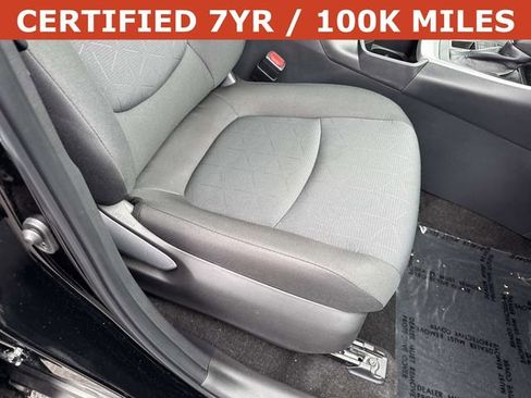 Used 2024 Toyota RAV4 XLE w/ Convenience Package image 10