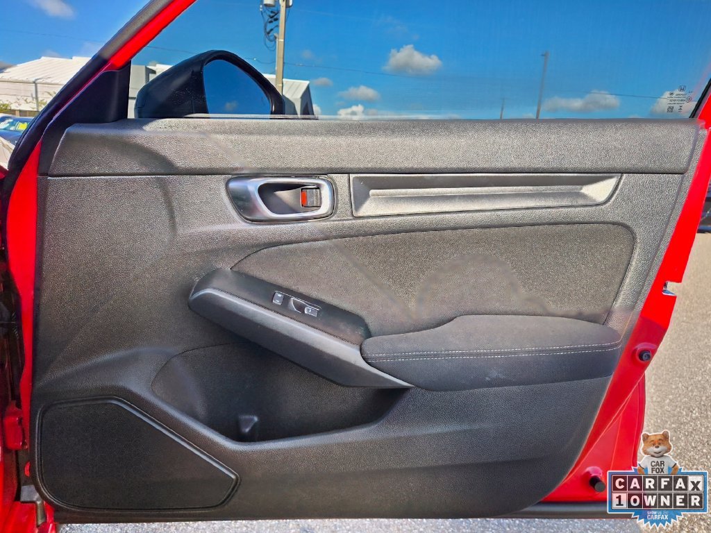 Used 2025 Honda Civic Sport image 46