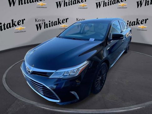 Used 2016 Toyota Avalon Touring image 1