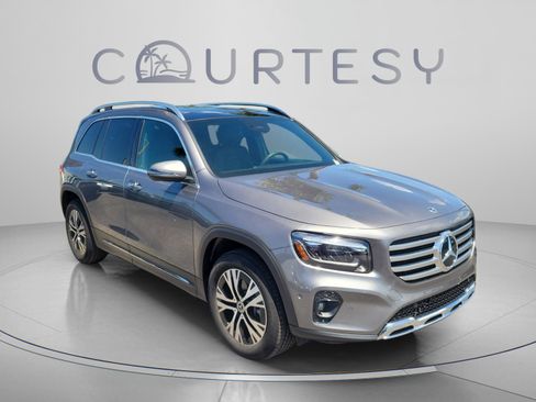 Certified 2026 Mercedes-Benz GLB 250 image 4