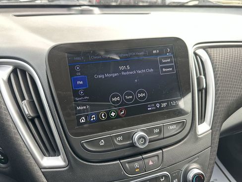 Used 2024 Chevrolet Malibu LT w/ Midnight Edition image 16