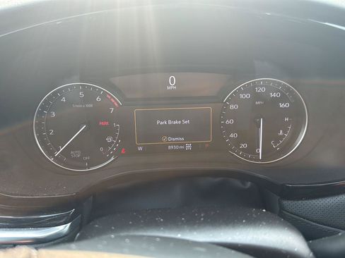 Used 2023 Cadillac XT5 Premium Luxury AWD/4WD image 11