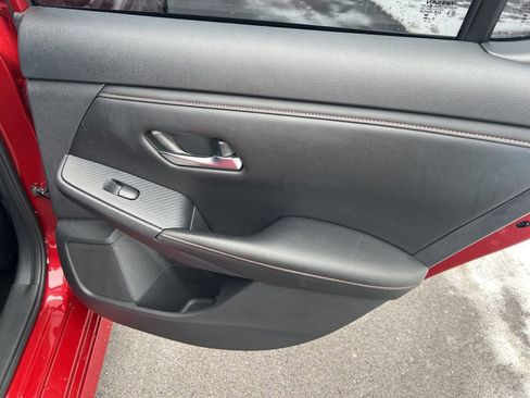 Certified 2023 Nissan Sentra SR w/ Trunk Package image 16