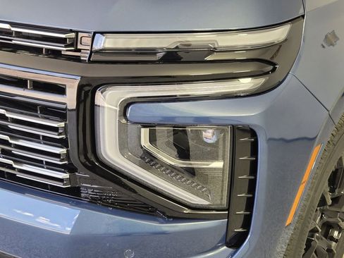 New 2026 Chevrolet Tahoe High Country w/ Sun And Tow Package RWD image 10