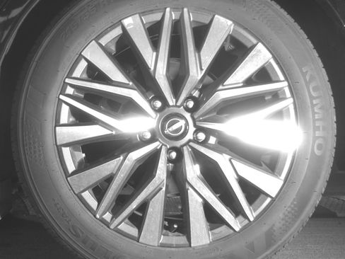 Used 2025 Nissan Altima 2.5 SV image 14