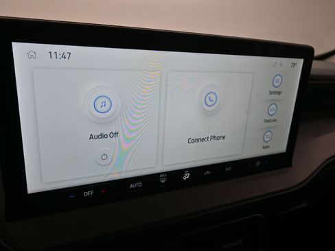 Used 2025 Ford Maverick XL w/ Equipment Group 102A image 18