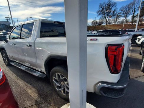 Used 2023 GMC Sierra 1500 SLT w/ SLT Premium Package image 8