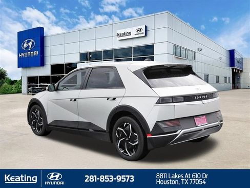 Used 2023 Hyundai Ioniq 5 SEL RWD image 25