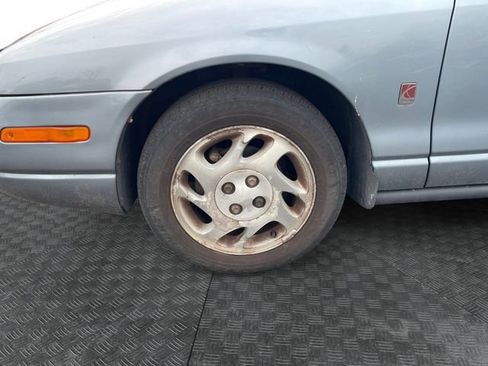 Used 2002 Saturn S-Series SL2 w/ SL2 Option Pkg 2 image 9