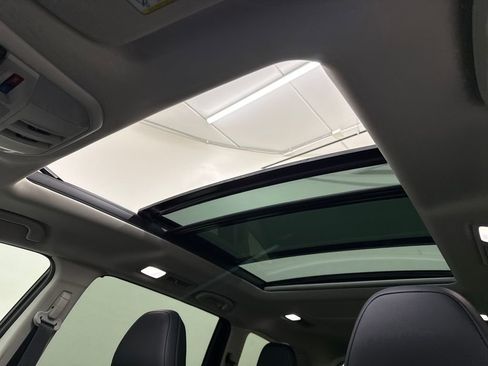 New 2025 Subaru Ascent Touring image 24