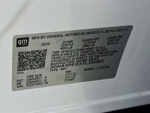 Used 2026 Chevrolet Equinox LT AWD/4WD image 30