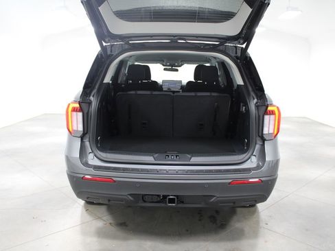 New 2026 Ford Explorer Active image 15
