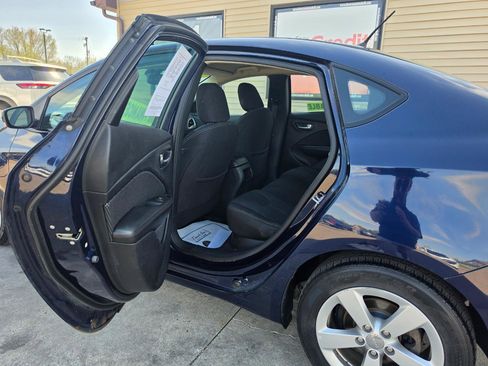 Used 2015 Dodge Dart SXT FWD image 11