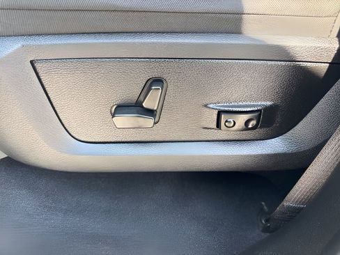 Used 2023 RAM 1500 Classic SLT w/ Trailer & Traction Group image 10