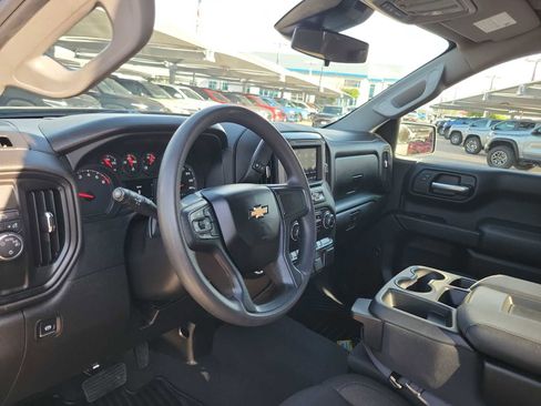 Used 2025 Chevrolet Silverado 1500 Custom w/ LPO, Dark Essentials Package RWD image 10
