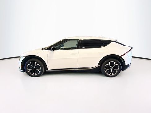 Used 2024 Kia EV6 Wind w/ Wind Technology Package AWD/4WD image 4