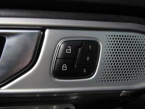 Used 2023 Ford Explorer ST w/ Equipment Group 401A image 25