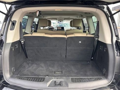 Used 2023 INFINITI QX80 Premium Select w/ Cargo Package image 32
