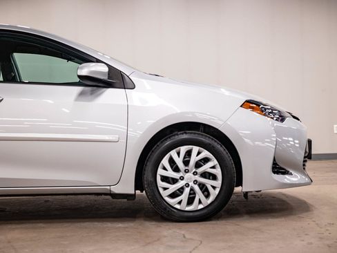 Used 2017 Toyota Corolla LE w/ Body Protection Package FWD image 29