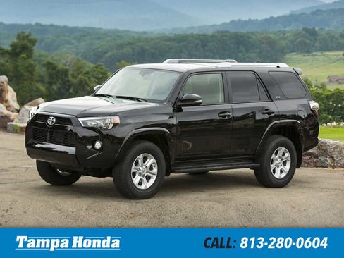 Used 2015 Toyota 4Runner SR5 image 1