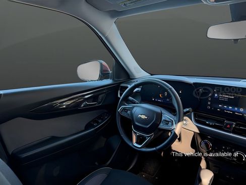 Used 2024 Chevrolet TrailBlazer LT w/ LT Cold Weather Package image 19