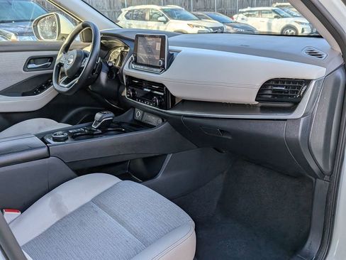 Used 2022 Nissan Rogue SV AWD/4WD image 21