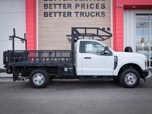 Used 2024 Ford F250 XL image 2