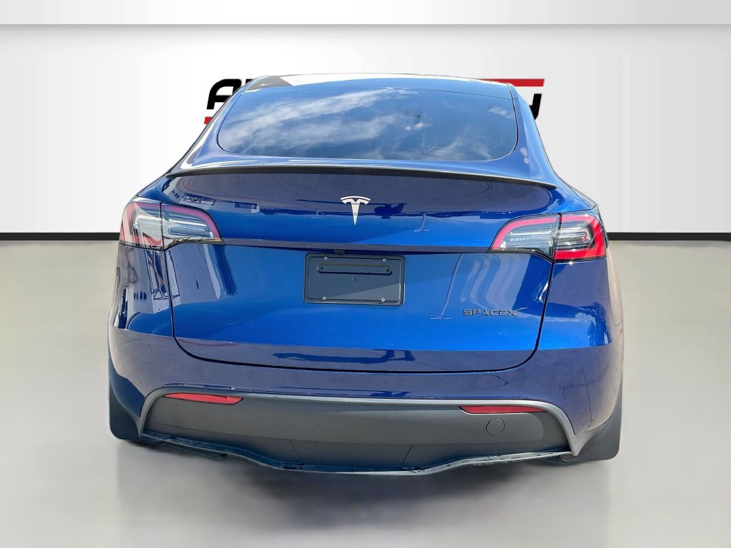Used 2024 Tesla Model Y Performance AWD/4WD image 6