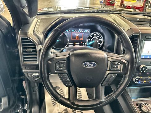 Used 2020 Ford Expedition Limited RWD image 17