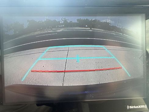 Used 2021 Toyota Corolla LE w/ Carpet Mat Package (TMS) FWD image 23
