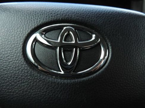 Used 2023 Toyota Tundra SR5 AWD/4WD image 29