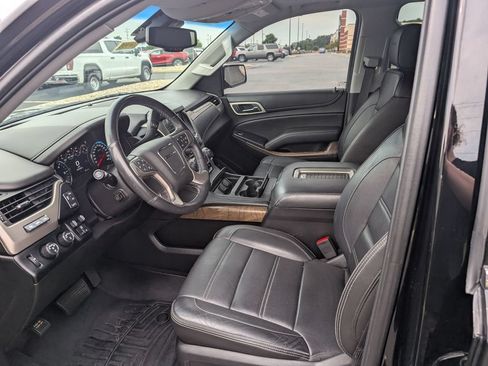 Used 2018 GMC Yukon XL Denali w/ Open Road Package AWD/4WD image 15
