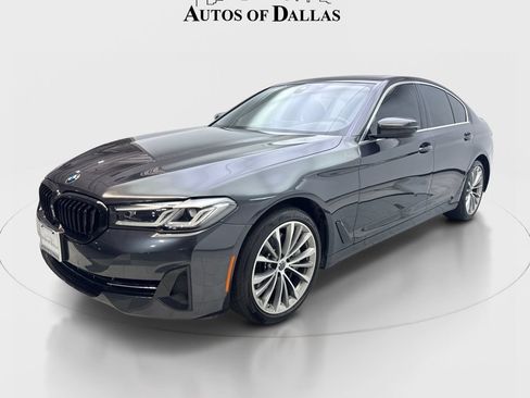 Used 2022 BMW 540i w/ Executive Package RWD image 2