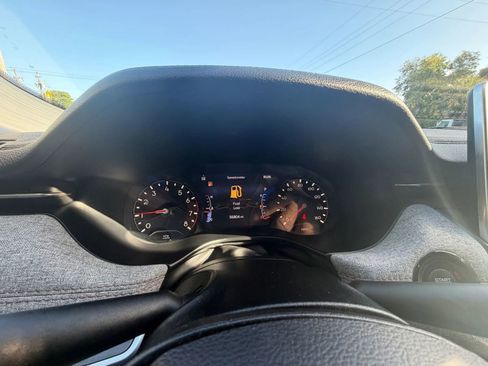 Used 2022 Jeep Compass Latitude image 15