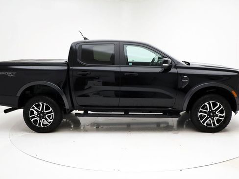 Used 2024 Ford Ranger Lariat image 3