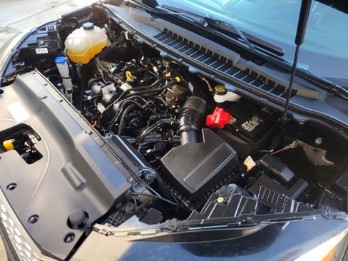 Used 2024 Ford Edge SEL image 32