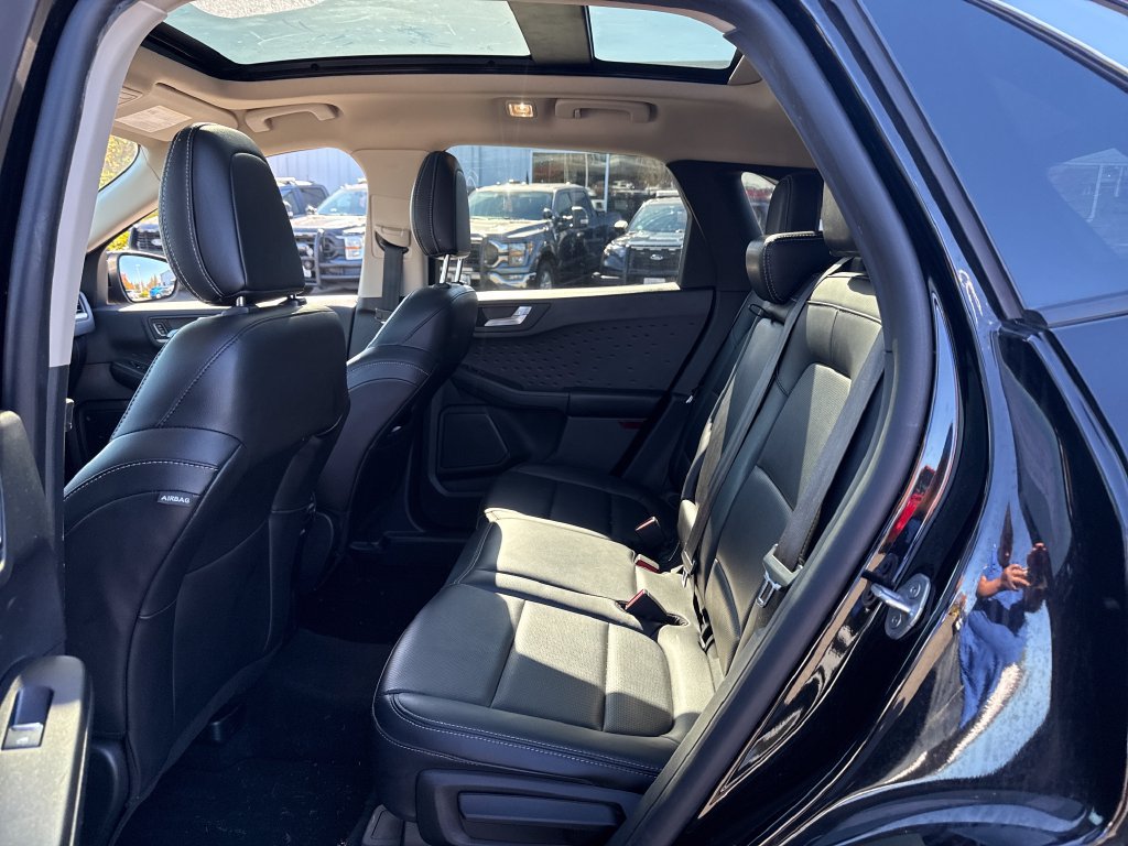 Used 2020 Ford Escape SEL AWD/4WD image 32