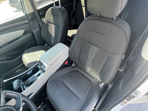 Used 2024 Hyundai Tucson SEL FWD image 17