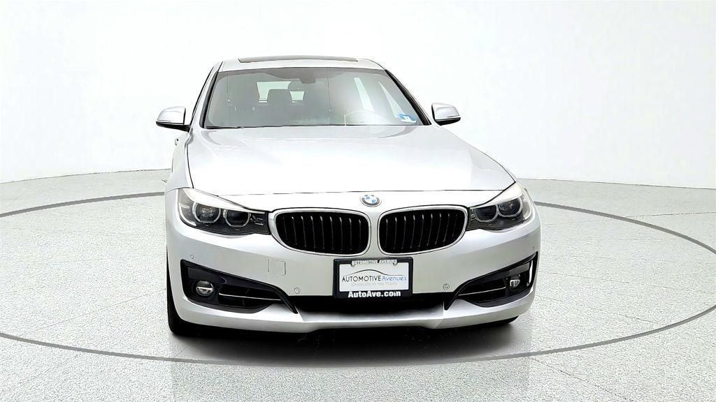 Used 2018 BMW 330i Gran Turismo xDrive AWD/4WD image 2