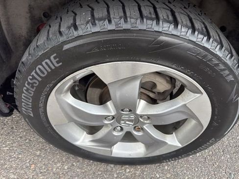 Used 2017 Honda HR-V EX image 19