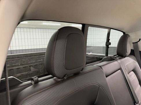 Used 2016 GMC Canyon SLE w/ All Terrain Adventure Package image 40