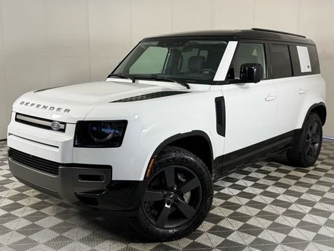 Used 2024 Land Rover Defender 110 X-Dynamic SE image 1